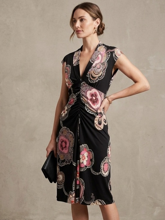 Dresses & Skirts - Trina Turk 100% Silk Ruched Sheath Dress V Neck Floral Print Size 8